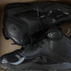 Jordan b’loyal PS ‘triple black’